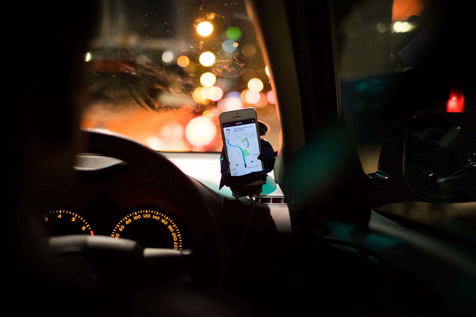 A driver using Uber. Photo by noeltock/flickr/CC BY-NC 2.0