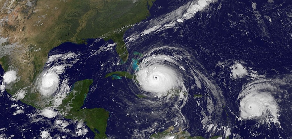 satellite image of hurricane along the southeast US