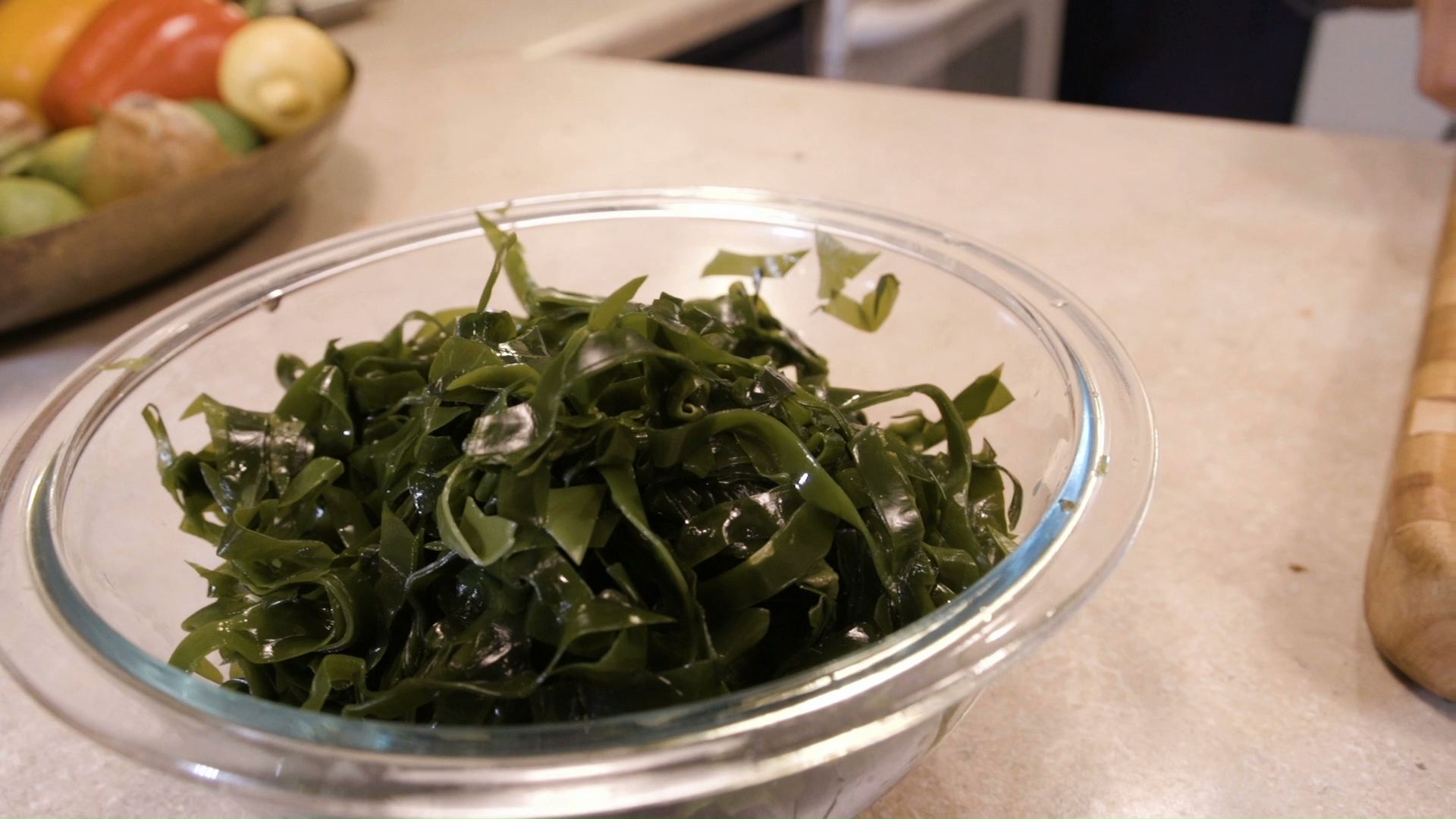 Kelp, cut into noodles.