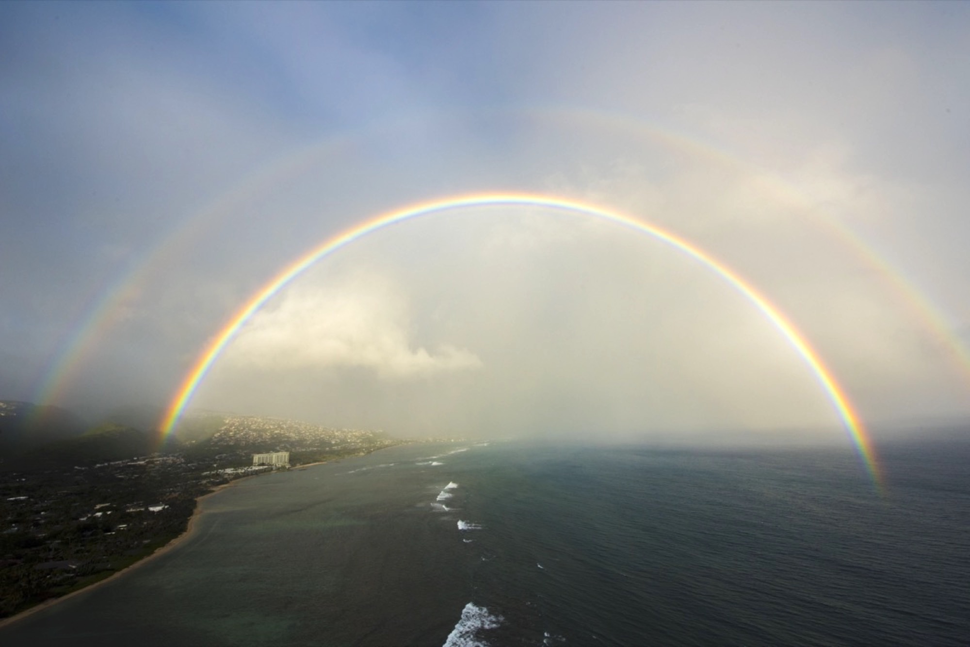 juego colchón Inflar Why Does Hawaii Get So Many Rainbows?