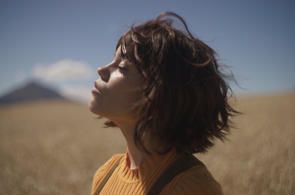Kazuo Ishiguro on emotional truth in sci-fi and in our AI reality